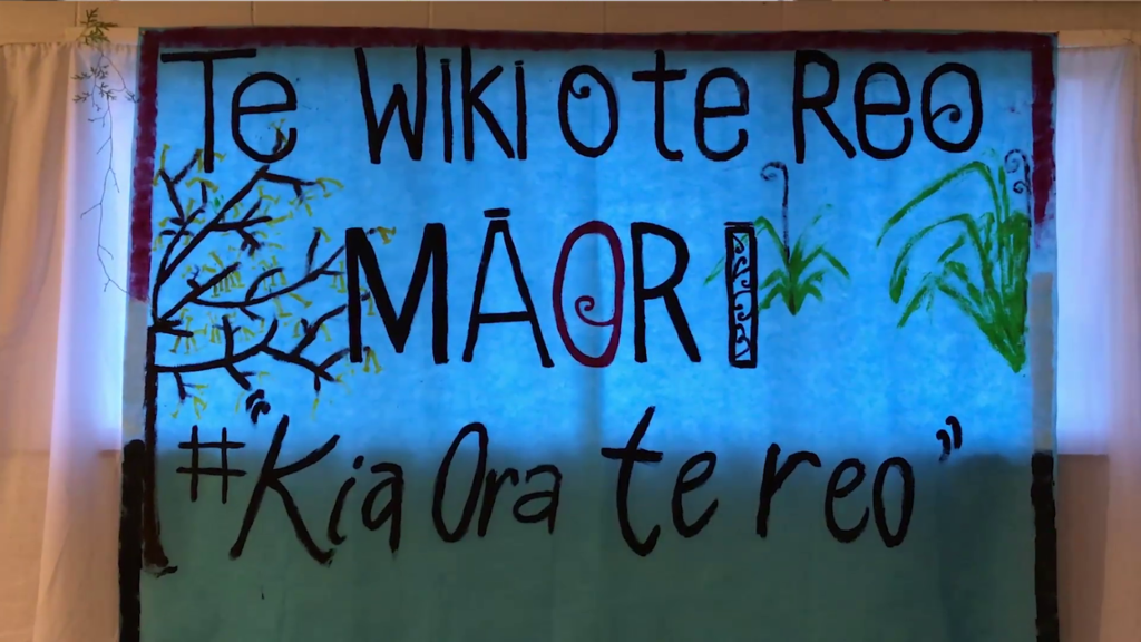 Kia Ora Te Reo Maori - MLW17